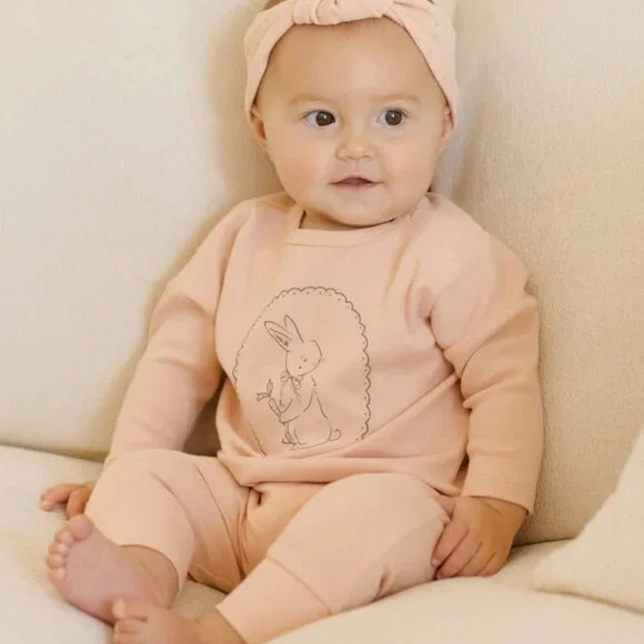 NWT - Quincy Mae Vintage Bunny Melon ORGANIC set - Picture 2 of 2